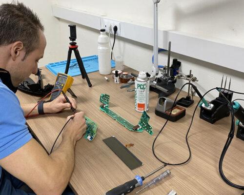 Reprogramación centralita coche